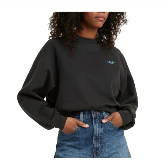 Levi's Sweaters - Levi's Ng Vintage Raglan Crew
